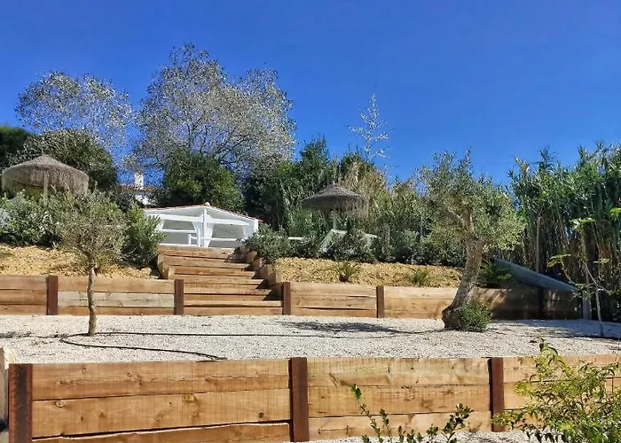 Quinta Alfazemas 에리세이라