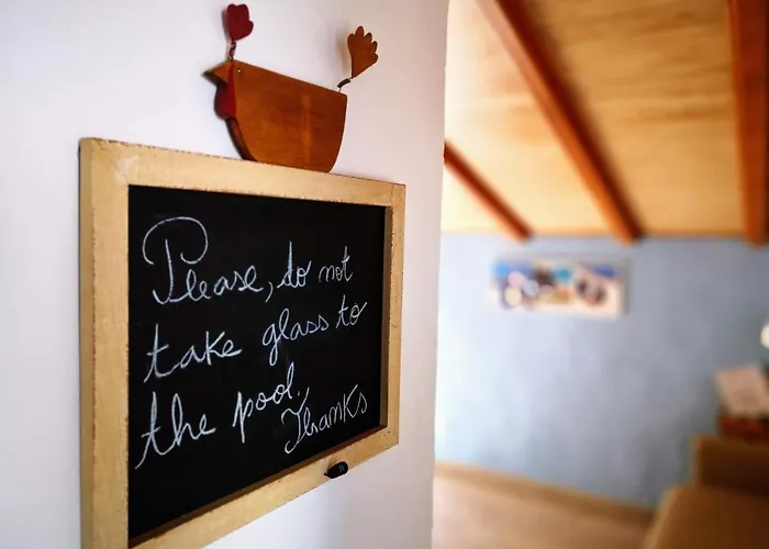 Quinta Alfazemas 컨트리하우스 *